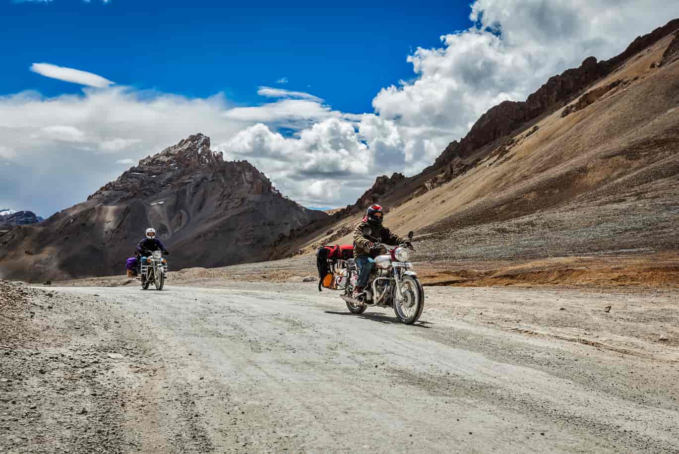 Day 5 : Pangong to Leh (230 Kms, 5 Hrs Approx)